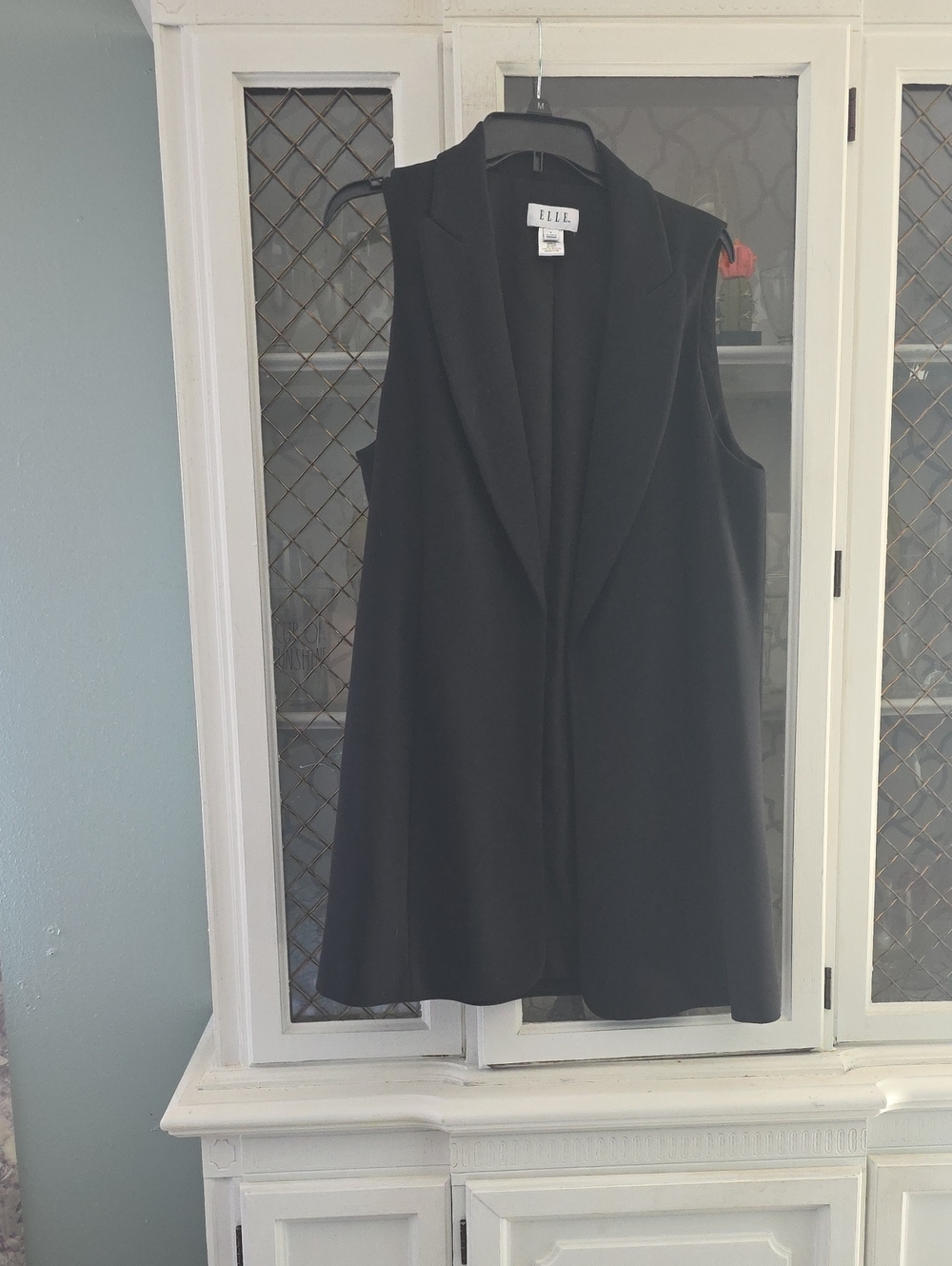 ELLE Black Long Sleeveless Blazer Vest